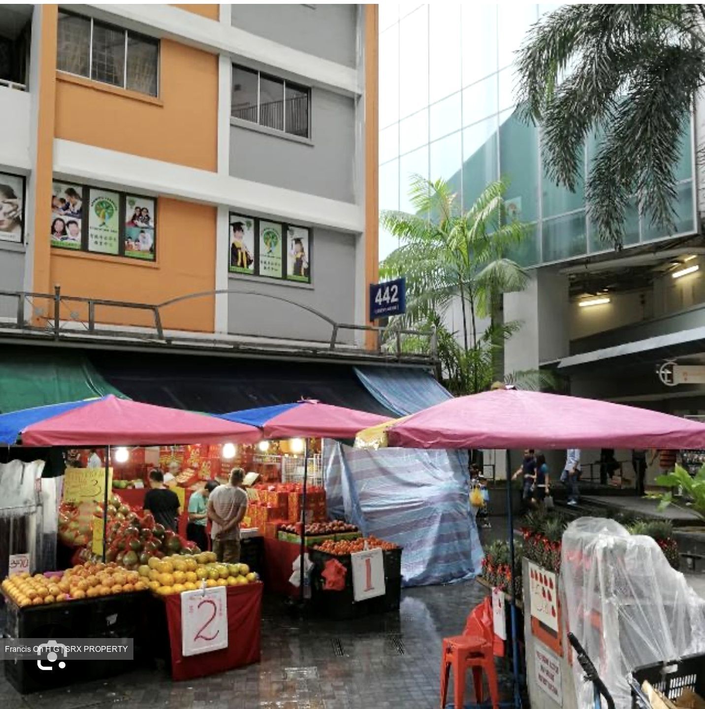 Beo Crescent (D3), Retail #626061821